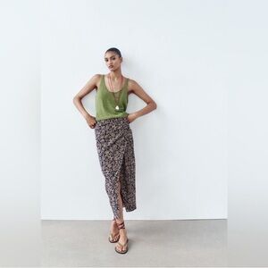 NWT Zara Printed Wrap Skirt